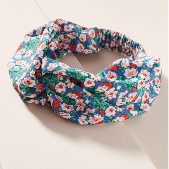 Anthropologie Accessories - NWOT Anthropologie Della twist floral headband